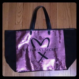 Victoria’s Secret tote